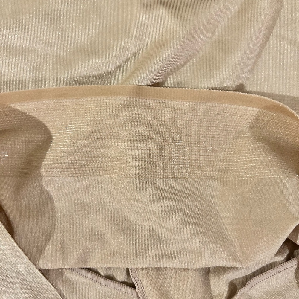 TC Fine Intimates Sleek Essentials Firm Control High-Waist Slip Nude Med NWT - Picture 3 of 5